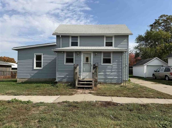 614 N D Ave., Washington, IA 52353