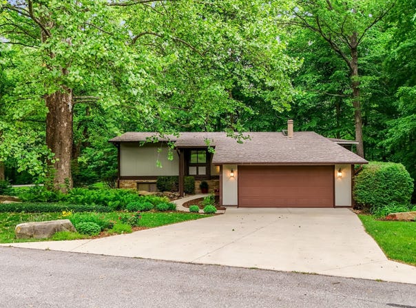 4480 E Wembley Lane, Columbus, IN 47201