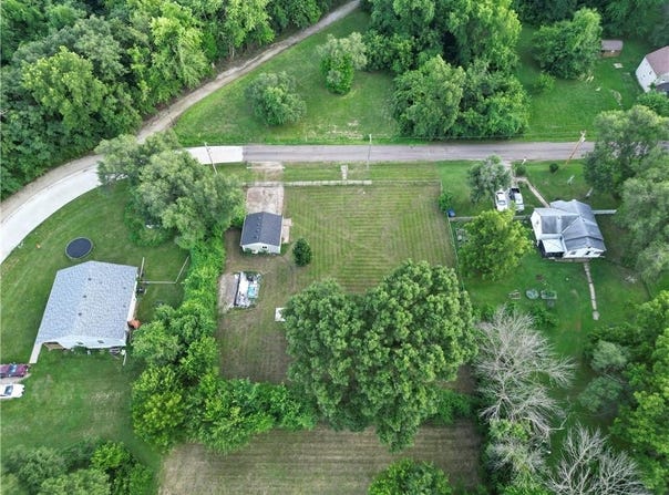 523 Howard Street E, Sedalia, MO 65301