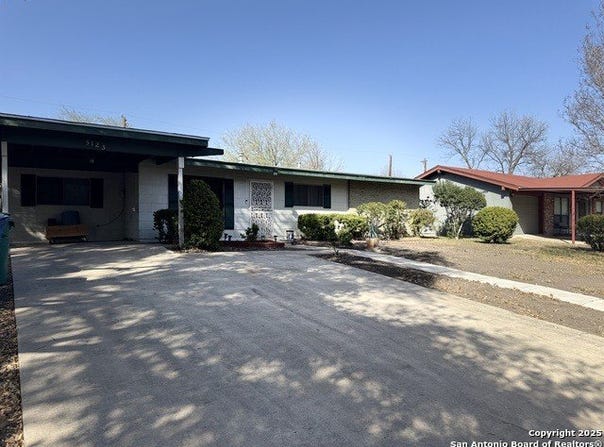 5123 Village Trail, San Antonio, TX 78218