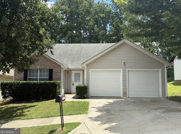 6264 Lakeview, Rex, GA 30273