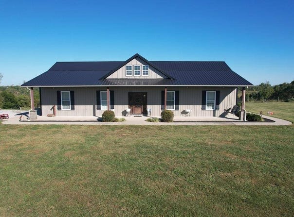 273 S Bluegrass Rd, Brooksville, KY 41004