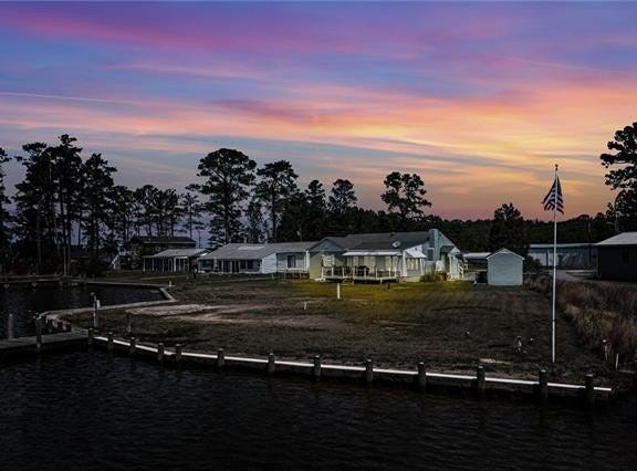 403 Lake Francis Lane, Lottsburg, VA 22511