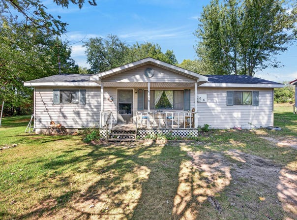 405 N Atlantic Street, Urbana, MO 65767