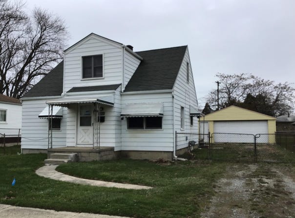 19595 Waldron Street, Roseville, MI 48066