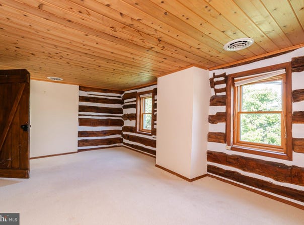 1794 SCRABBLE ROAD, MARTINSBURG, WV 25404