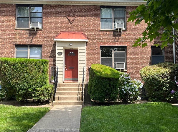 191-09 39th Avenue, Flushing, NY 11358