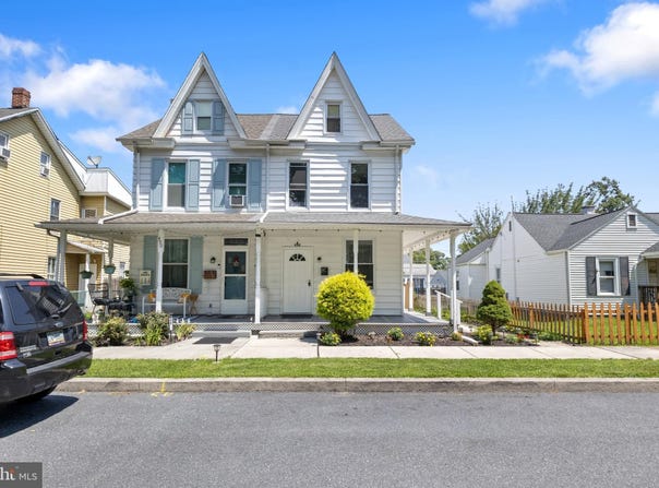 492 ELIZABETH STREET, HIGHSPIRE, PA 17034