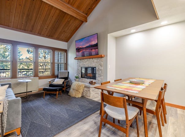 18575 SW Century Drive, Bend, OR 97702