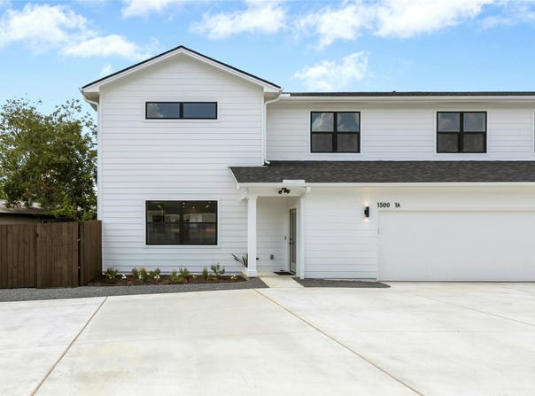 1500 Sylvan Glade RD, Austin, TX 78745
