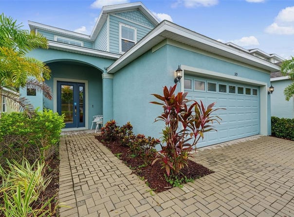 319 SHORE CRAB Way, APOLLO BEACH, FL 33572