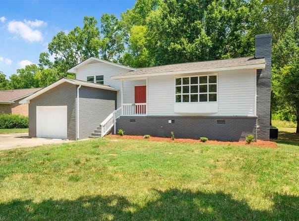1844 Brier Lane, Graham, NC 27253