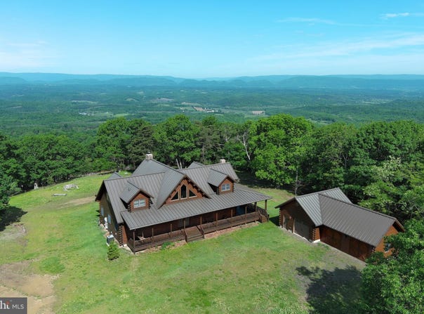 299 HARMISONS BLUFF POINT, FORT ASHBY, WV 26719
