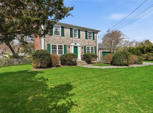 194 New Meadow Road, Barrington, RI 02806