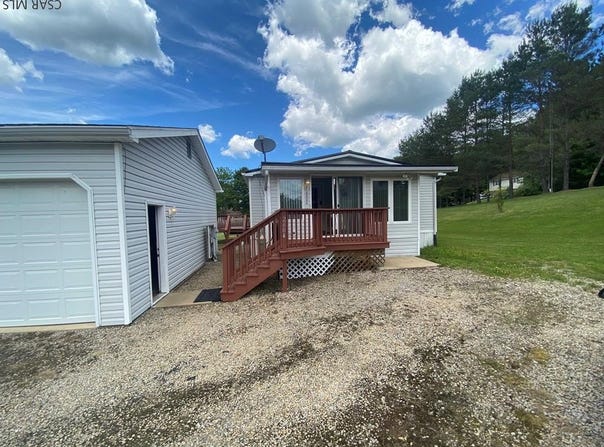 2604 Crawford Ave., Northern Cambria, PA 15714