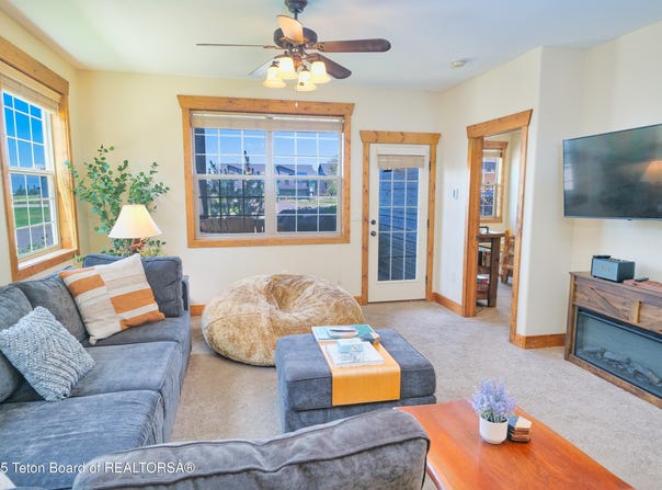715 MORAINE Court, Driggs, ID 83422