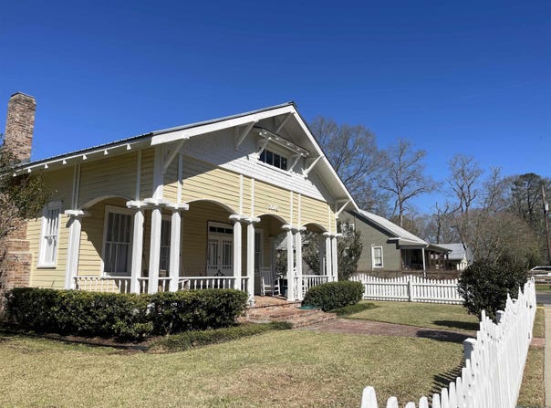 3646 Church St, Slaughter, LA 70777