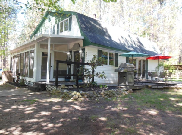 5871 Edith Schneider, Harrison, MI 48625