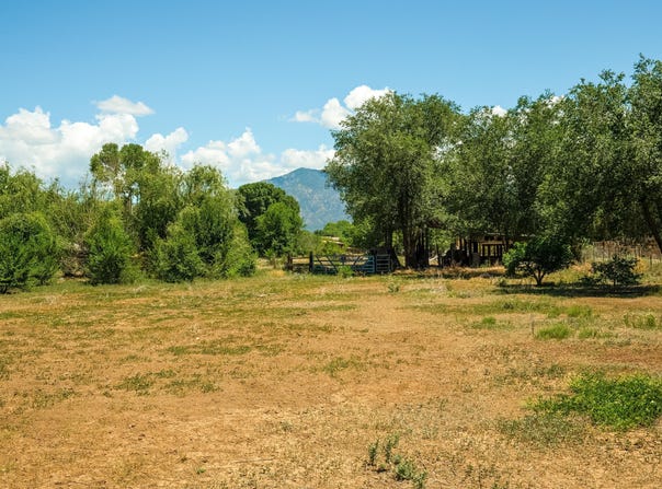 420 Gomez Ranch Road, Taos, NM 87571