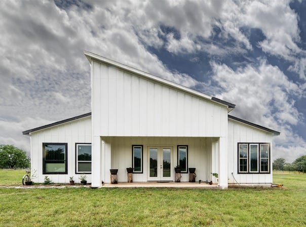 141 Wheelis Loop, Decatur, TX 76234