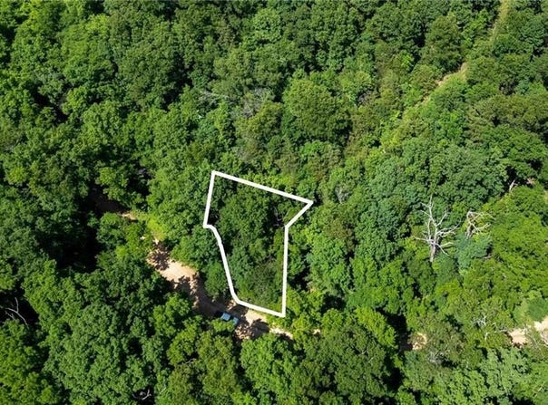 Wark  LN, Bella Vista, AR 72714