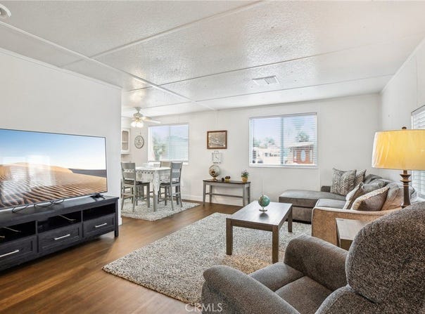 7850 Slater, Huntington Beach, CA 92647