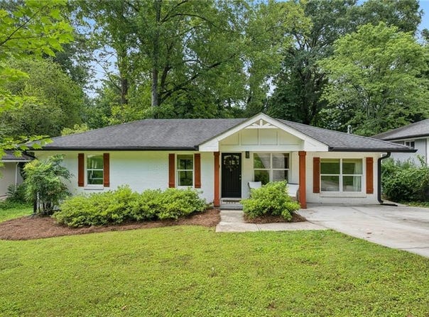 2093 Garden Circle, Decatur, GA 30032