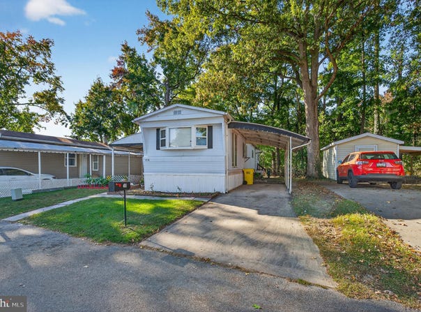 210 TRAILWAY ROAD, MIDDLE RIVER, MD 21220
