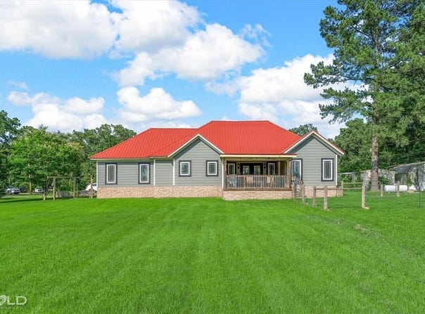 10606 Ferry Lake Road, Oil City, LA 71061