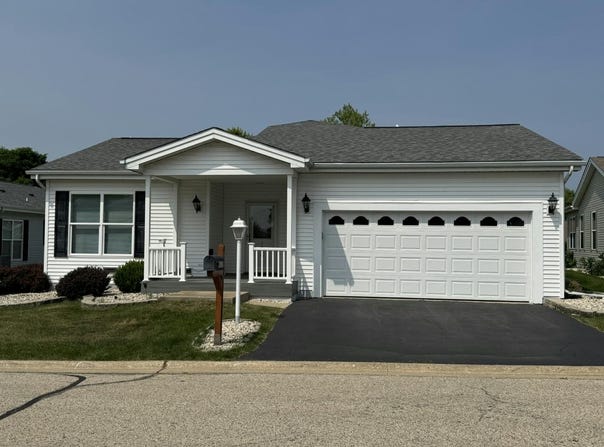 3449 Steeplechase Way, Grayslake, IL 60030