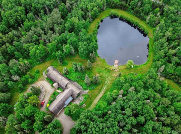 338 Old Highway 141, Crystal Falls, MI 49920