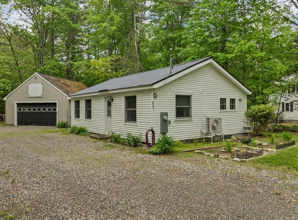 37 Kennedy Drive, Waterboro, ME 04061