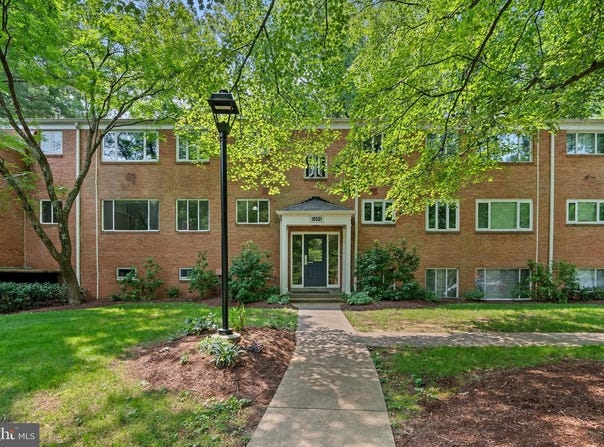 10501 MONTROSE AVE #M-101, BETHESDA, MD 20814