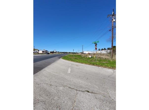 1904 John Redditt Drive, Lufkin, TX 75904