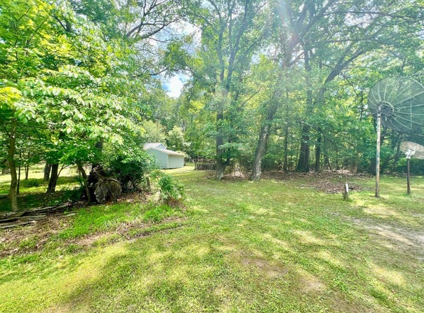 66 Devonshire Road, Hedgesville, WV 25427
