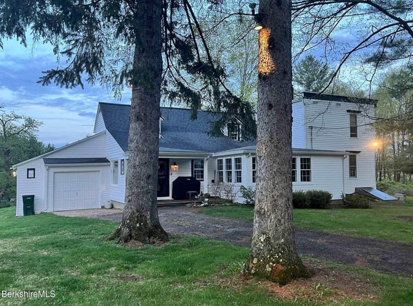 42 Seekonk Rd, Great Barrington, MA 01230
