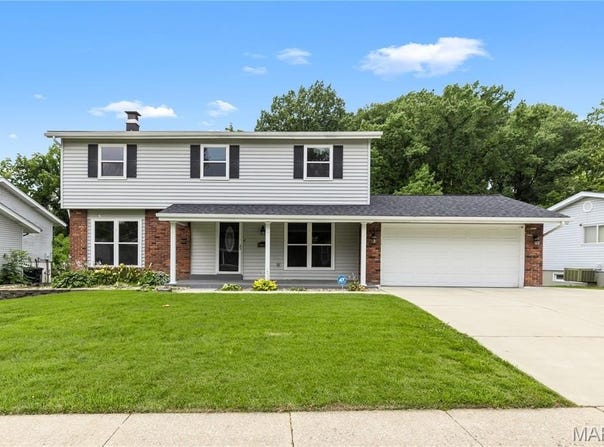 14620 Avocado Lane, Florissant, MO 63034