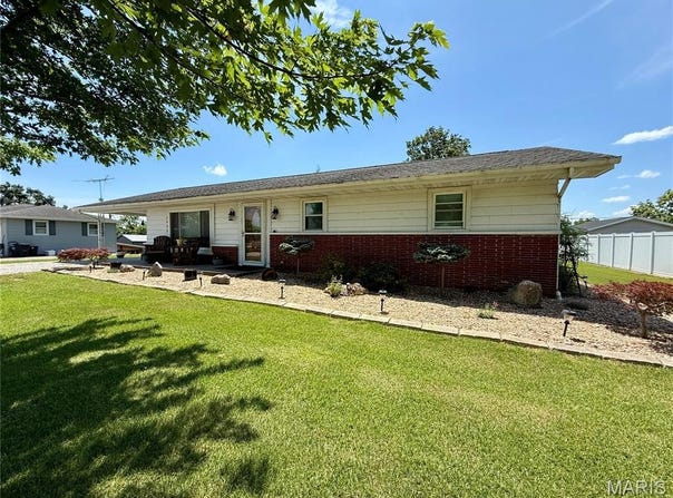 2688 N Highway 51, Perryville, MO 63775