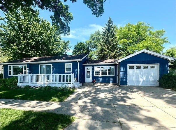 116 SW Kandiyohi Avenue, Willmar, MN 56201