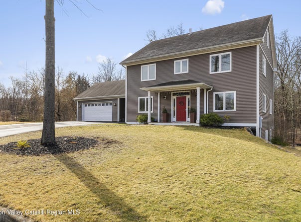 7 Taylor Street, New Paltz, NY 12561