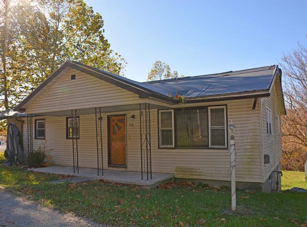 714 Seneca Trail, Beverly, WV 26253