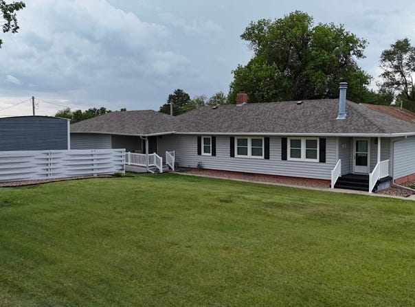 217 W Jefferson, Mankato, KS 66956