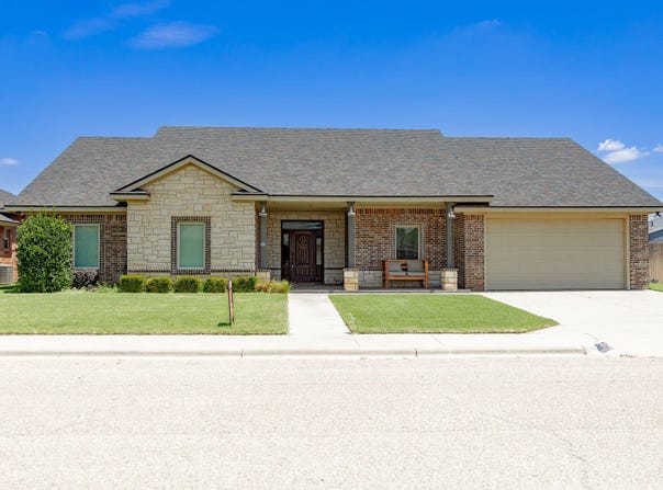 510 Avenue S, Shallowater, TX 79363
