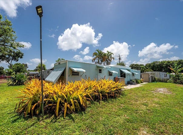 1276 SW Tropical Terrace, Stuart, FL 34997