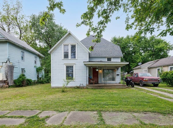 2515 Stevens Ave, Parsons, KS 67357