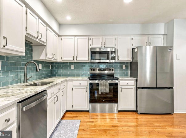 1006 ANDOVER Court, MARLTON, NJ 08053
