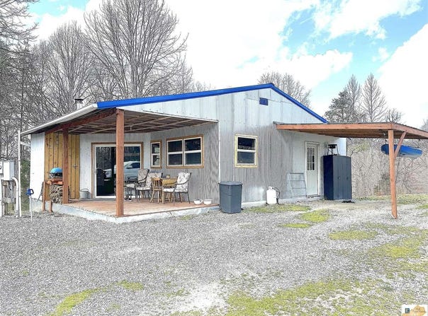 427 Charlie Morrison Road, Columbia, KY 42728