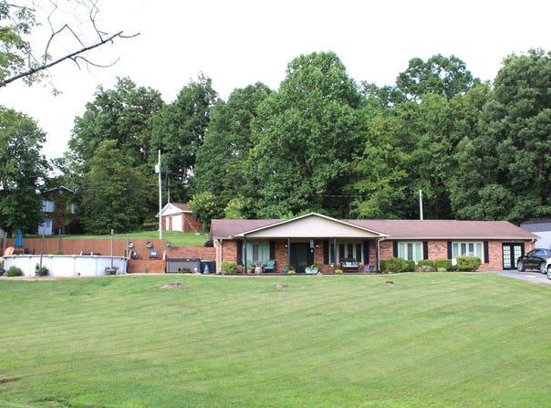 460 Combs Circle, London, KY 40744