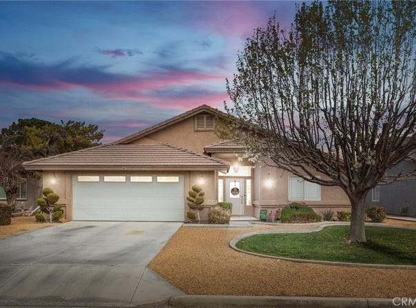 14840 Brewster Lane, Helendale, CA 92342
