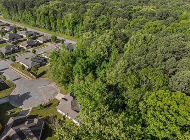 Carmichael Rd, Bryant, AR 72022